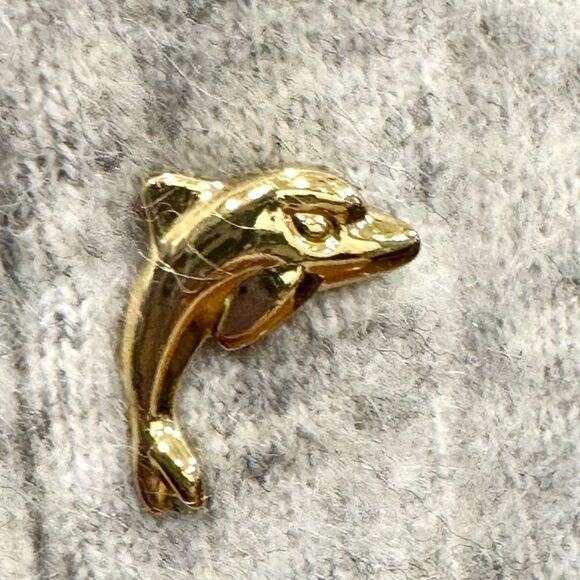 & Other Stories Gray V-Neck Dolphin Button Wool Blend Knit Cardigan. Small. NWOT - Picture 4 of 13